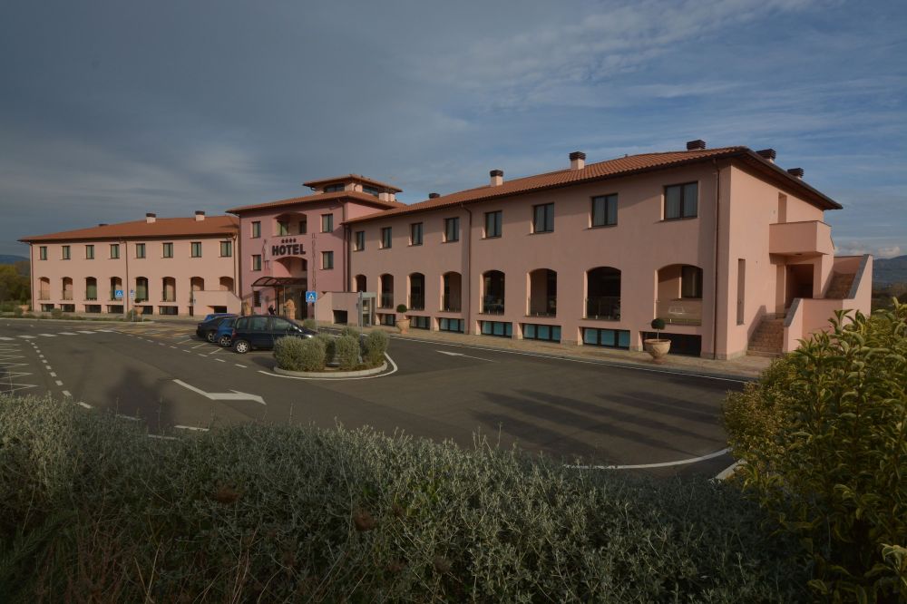 Hotel Il Gentiluomo Over view