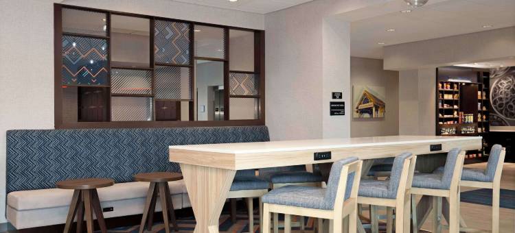 希尔顿港霍普科堡温德姆酒店(Hampton Inn by Hilton Port Hope Cobourg)图片