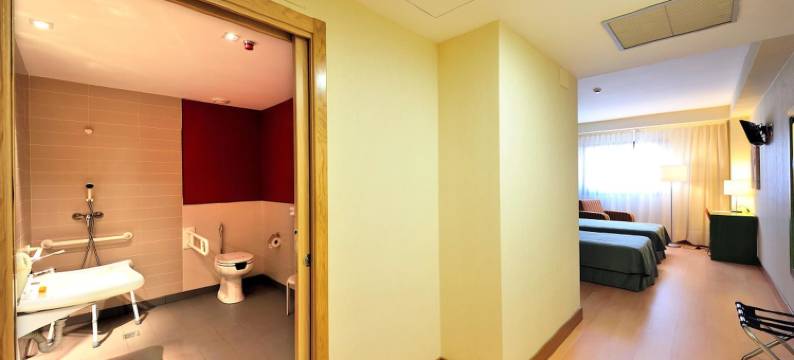 纳瓦尔塞斯陶酒店(Hotel Naval Sestao)图片