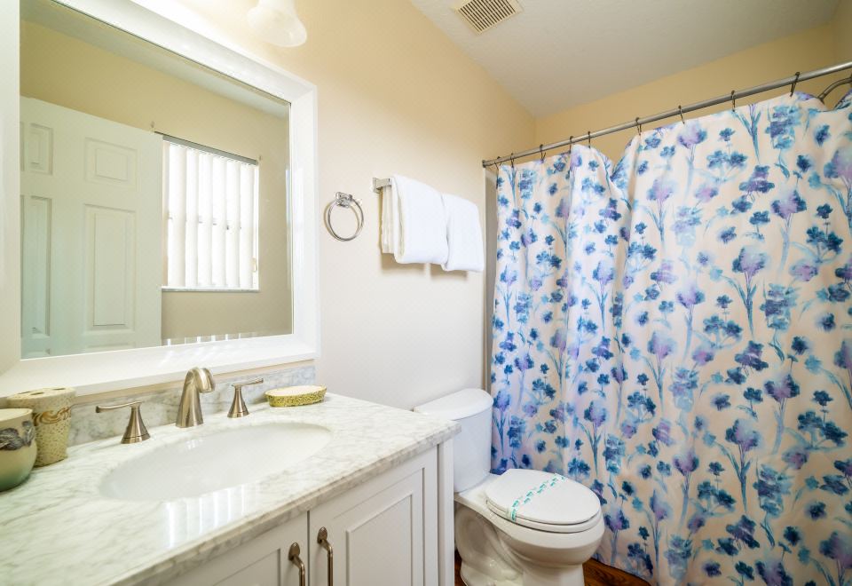 Private Pool and Games Room - Spacious Charming Retreat Hotel Overview