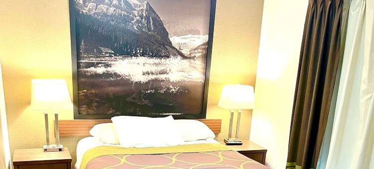 欣顿温德姆速8酒店(Super 8 by Wyndham Hinton)图片