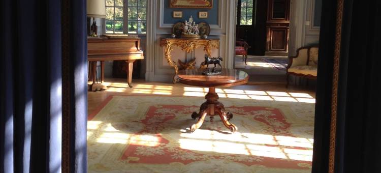 瓦尔拉尔邦城堡住宿加早餐旅馆(Chateau du Val Larbont)图片