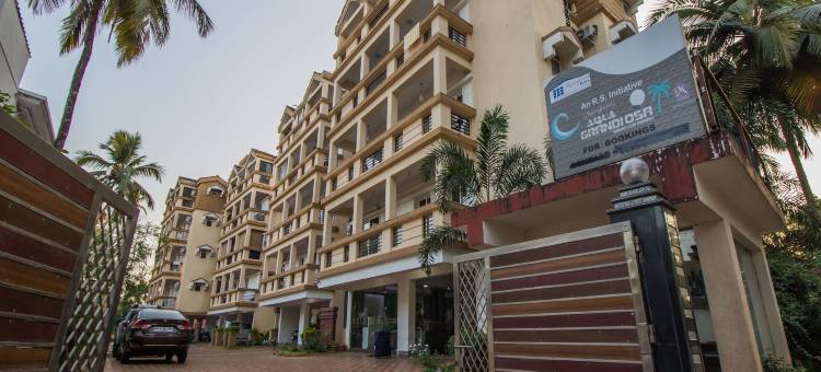 OYO 12953 阿伯来游泳池景观 2BHK 之家酒店(Johnnie Holiday Homes)图片