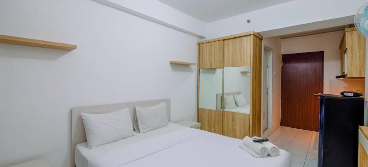 Gunung Putri公寓的现代和家庭感的工作室(Modern and Homey Studio at Gunung Putri Apartment)图片