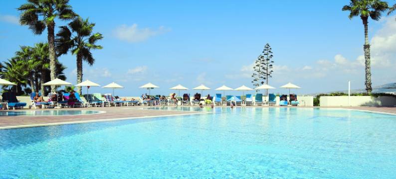 辛西安纳海滩酒店(Cynthiana Beach Hotel)图片