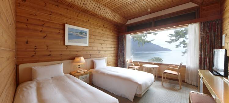 奥琵琶湖牧野君乐酒店(Grand Park Hotel Okubiwako Makino)图片