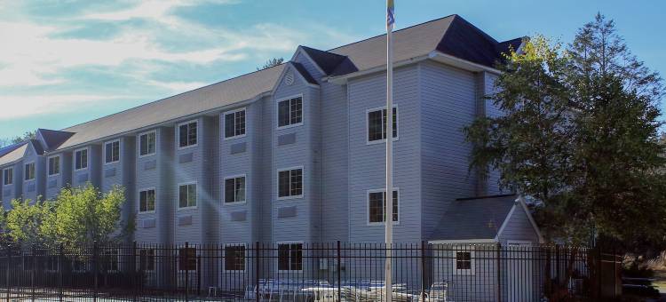 斯特布里奇温德姆戴斯酒店(Days Inn by Wyndham Sturbridge)图片