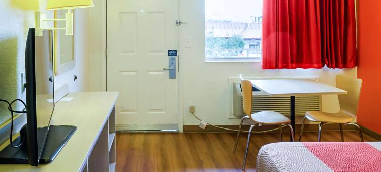 西阿什利旅馆(West Ashley Inn)图片