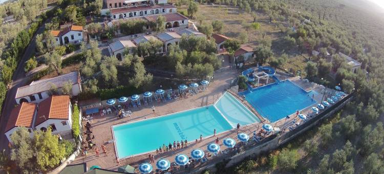 维拉吉奥马雷卢布公寓式酒店(Villaggio Mare Blu)图片