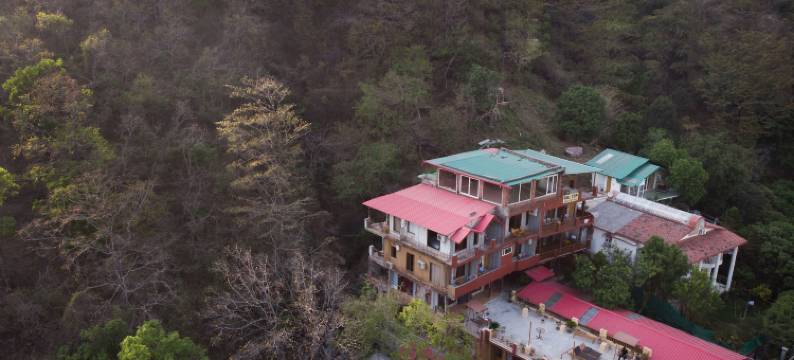 山顶斯维斯小屋酒店(Hill Top Swiss Cottage)图片