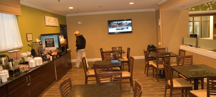 舒眠套房酒店(Sleep Inn & Suites)图片