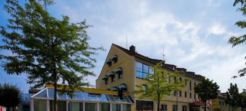 祖姆基斯和巴姆餐厅酒店(Hotel-Restaurant Zum Kirschbaum)图片