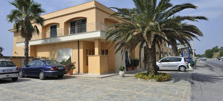 兰姆帕拉餐厅酒店(Hotel Ristorante la Lampara)图片