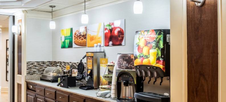 亚历山大市凯艺酒店(Quality Inn Alexander City)图片