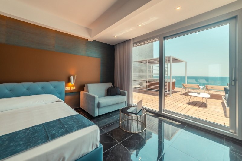 Nautilus HotelOver view