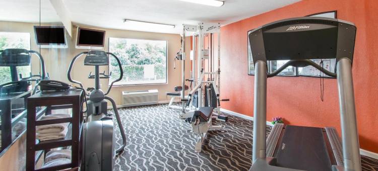 凯艺套房酒店-35号州际公路/近AT&T中心(Quality Inn & Suites I-35 Near Frost Bank Center)图片