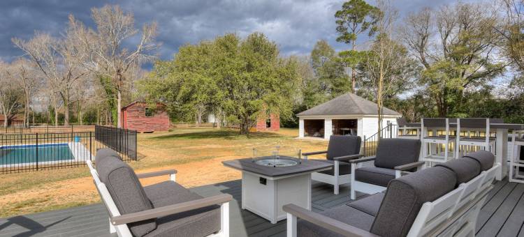 伯勒尔和弗林的农场(Burrell and Flynn's Farm)图片