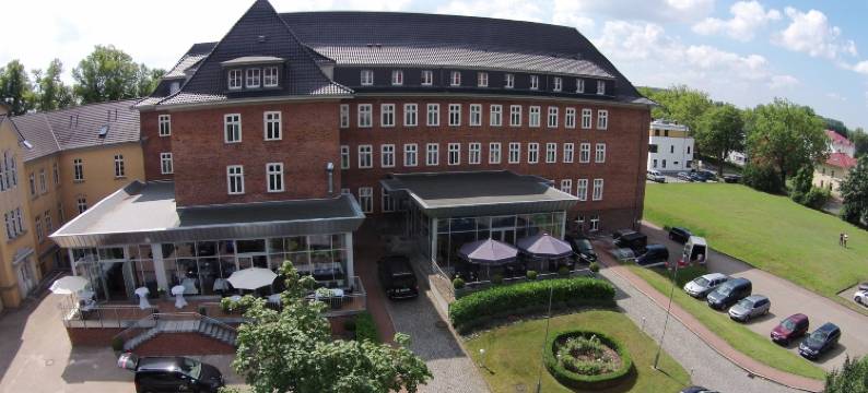 施罗斯公园酒店(Hotel am Schlosspark)图片