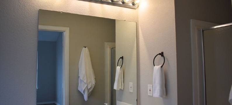 Modern 3 Bdr home! Near everything!图片