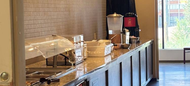 丹佛广场酒店(Plaza Hotel Denver Central)图片