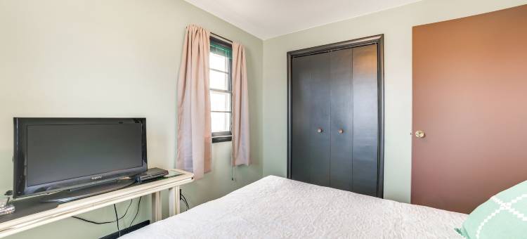 步行到海滩：阿尔皮纳的湖景之家！(Walk to Beach: Lake-view Home in Alpena!)图片