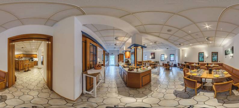 迪斯特尔霍夫乡村酒店带谷仓咖啡馆(Landhotel der Distelhof Mit Scheunencafe)图片