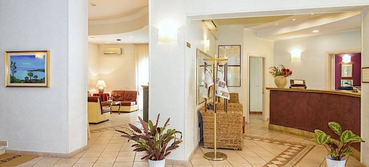 提兰诺酒店(Hotel Tirreno)图片