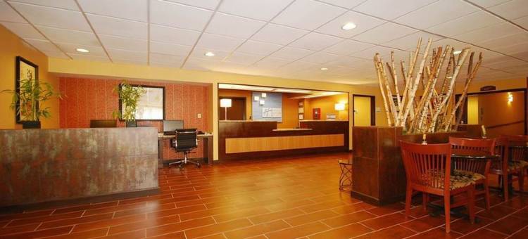 Holiday Inn Express 福赛斯(Holiday Inn Express Forsyth)图片