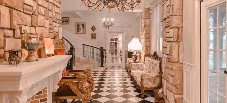 宜兰法国小古堡图片