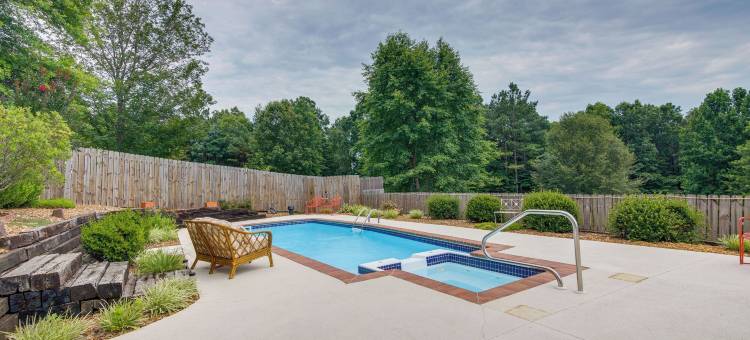 田纳西阳台度假租赁!(Tennessee Vacation Rental w/ Balcony!)图片