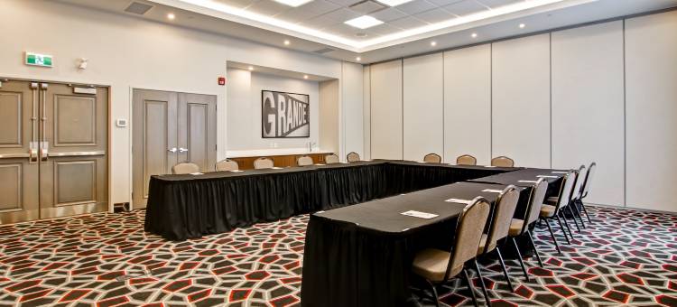 大草原城希尔顿欢朋套房酒店(Hampton Inn & Suites by Hilton-Grande Prairie, Alberta)图片