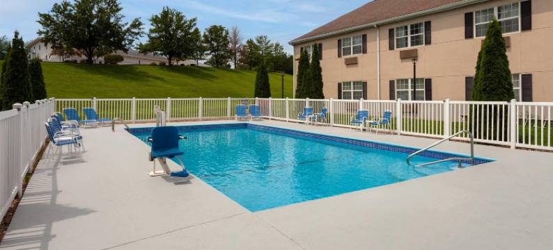 伊利诺伊切斯特呗盟酒店(Baymont by Wyndham Chester IL)图片