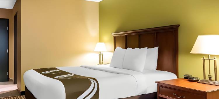 哥伦比亚I-70凯艺套房酒店(Quality Inn & Suites Columbia)图片