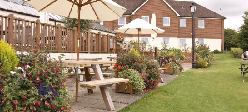 特灵普瑞米尔酒店(Premier Inn Tring)图片