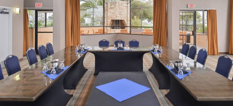 智选假日酒店及套房本图拉by IHG(Holiday Inn Express & Suites VENTURA HARBOR by IHG)图片