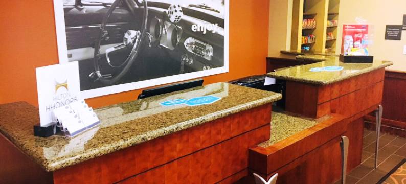 希尔顿欢朋套房酒店-切萨皮克巴特菲尔德大道(Hampton Inn & Suites Chesapeake-Battlefield Blvd.)图片