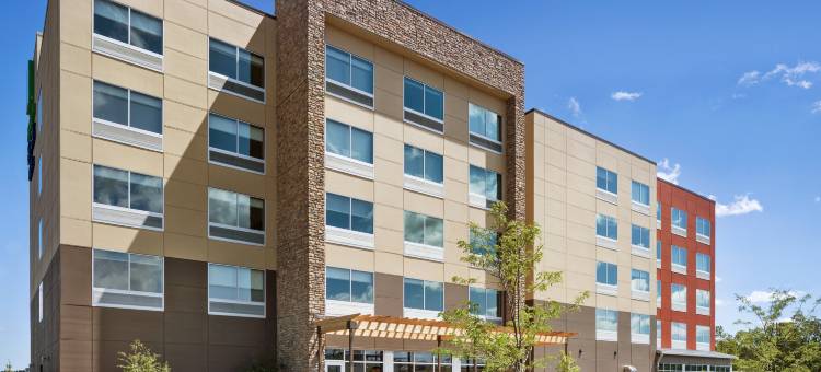 洲际酒店集团智选假日酒店及套房德卢斯北 - 米勒山(Holiday Inn Express & Suites Duluth North - Miller Hill by IHG)图片