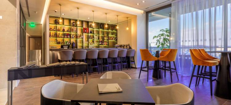 拉纳卡丽笙酒店(Radisson Blu Hotel Larnaca)图片