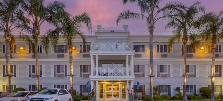 豪华贝斯特韦斯特酒店(Best Western Luxury Inn)图片