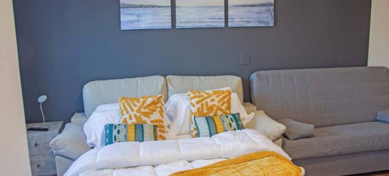 圣坦德尔马里亚诺公寓套房3000(Apartmentos Santander Maliaño Suites 3000)图片