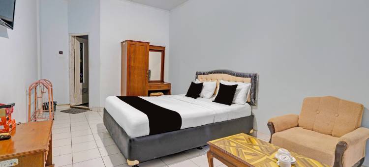 OYO 94802 普里玛酒店(OYO 94802 Hotel Prima)图片