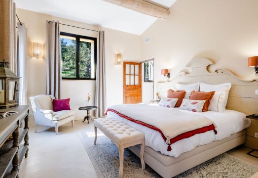 La Villa des Cèdres Hotel Overview