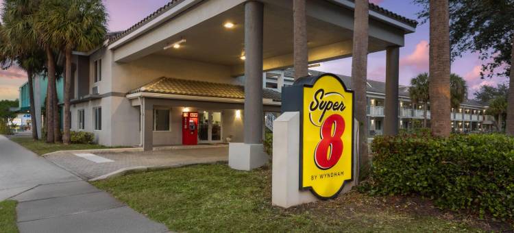 戴尼亚-劳德代尔堡机场温德姆速8酒店(Super 8 by Wyndham Dania/Fort Lauderdale Arpt)图片