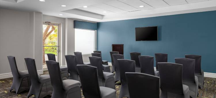 劳德代尔堡机场欢朋酒店及套房(Hampton Inn & Suites Ft. Lauderdale Airport/South Cruise Port)图片