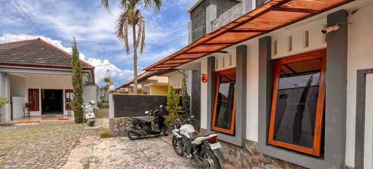 伽鲁达住宿(RedDoorz at Penginapan Garuda Batu)图片