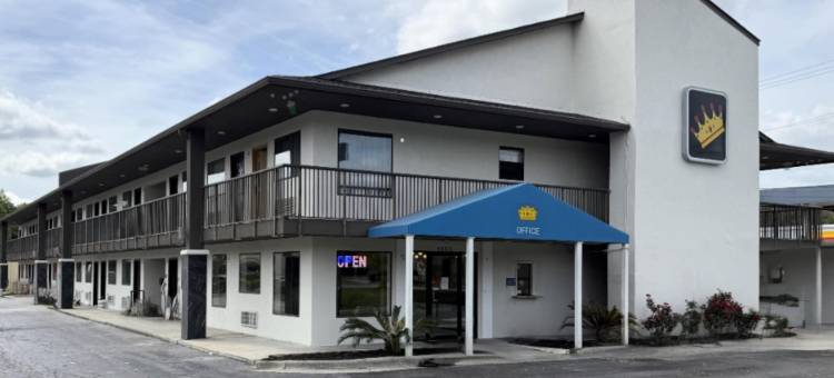 里士满山速8酒店 by 温德姆(Super 8 by Wyndham Richmond Hill)图片