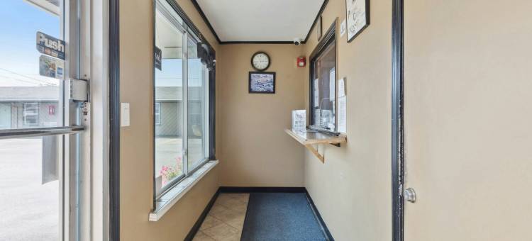 Curry’s 汽车旅馆 OYO 萨吉诺 MI(Curry’s Motel by OYO Saginaw MI)图片