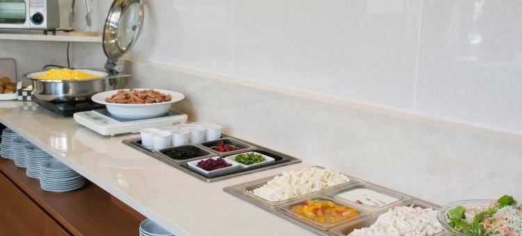 名和广场酒店(Nawa Plaza Hotel)图片