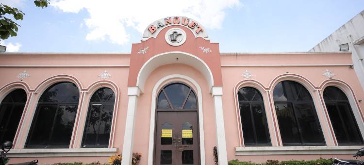 兰戈利达兰普尔酒店(Hotel Rangoli Dharampur)图片