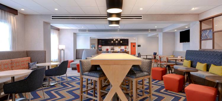 克朗波因特欢朋酒店(Hampton Inn by Hilton Crown Point)图片